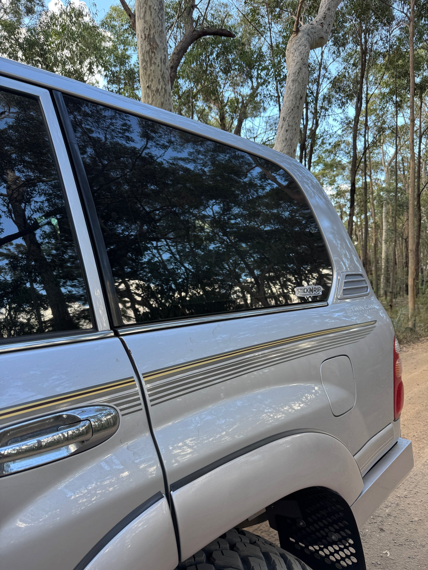 100/105 Series 'STREET' decal