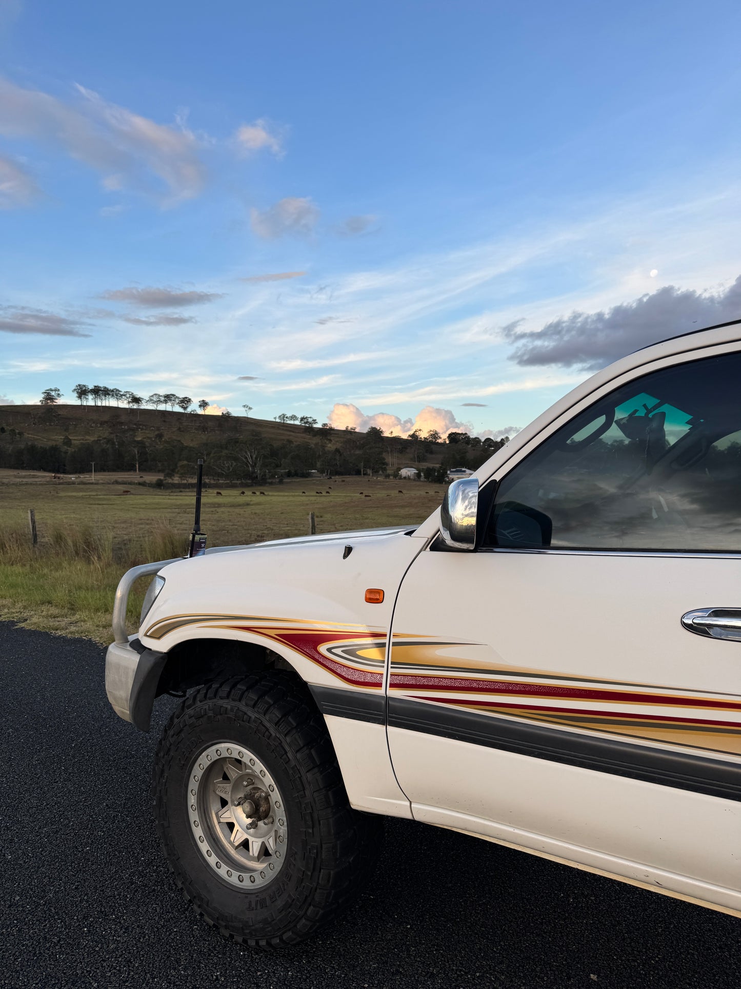 100/105 Series 'FIRE' decal